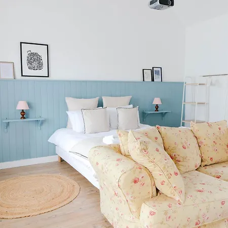 Ferme Des Goupillieres Bed and Breakfast 4*